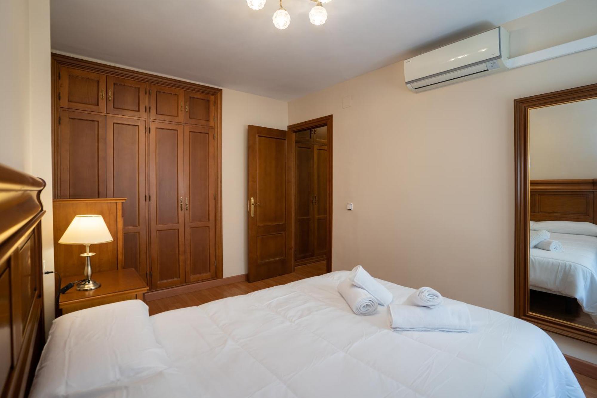 Apartmán Cuarteles By Dossan Màlaga Exteriér fotografie